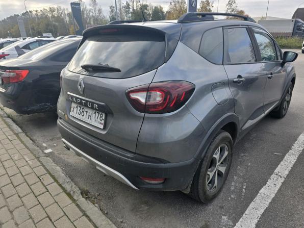 Renault Kaptur I с пробегом 2017 года, цена 1 099 000 рублей, 190804 км, внедорожник, Автокод Объявления
