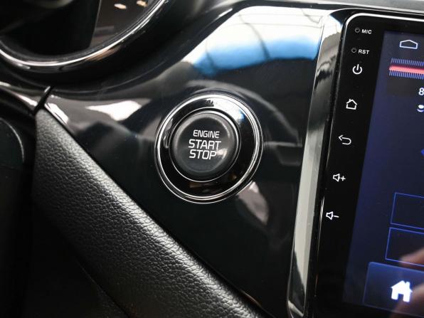 Kia Ceed II с пробегом 2012 года, цена 1 249 000 рублей, 198829 км, хэтчбек, Автокод Объявления