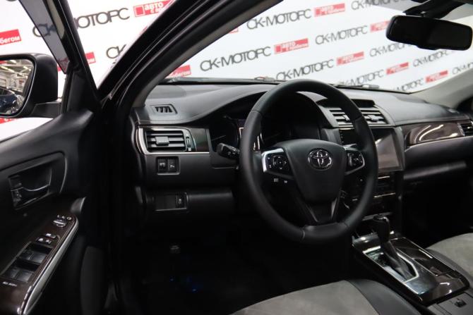Toyota Camry VII (XV50) Рестайлинг с пробегом 2017 года, цена 1 570 170 рублей, 354213 км, седан, Автокод Объявления