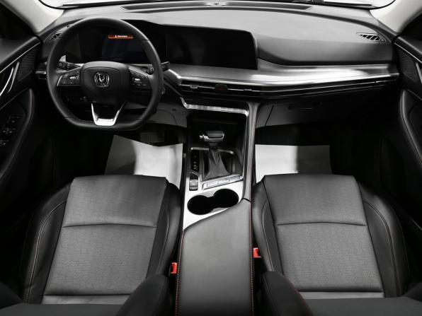 Changan CS35 Plus I Рестайлинг с пробегом 2023 года, цена 1 795 000 рублей, 25184 км, внедорожник, Автокод Объявления