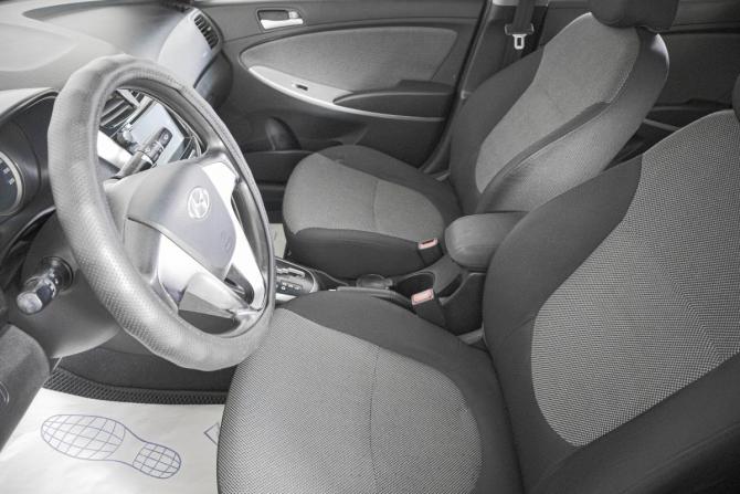 Hyundai Solaris I с пробегом 2013 года, цена 999 000 рублей, 198282 км, седан, Автокод Объявления