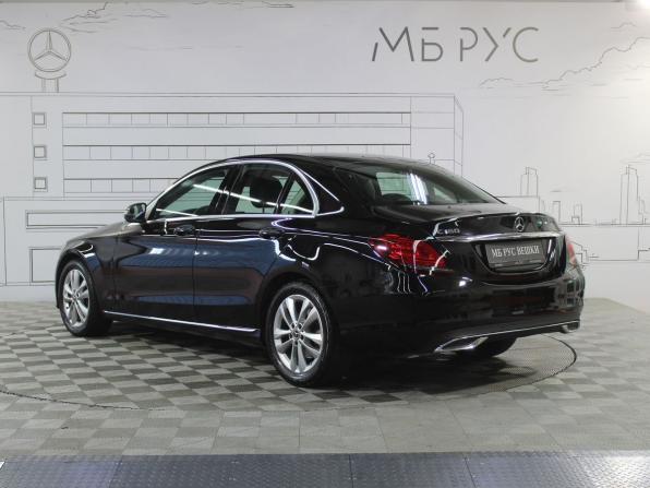 Mercedes-Benz C-Класс IV (W205) Рестайлинг с пробегом 2019 года, цена 2 769 000 рублей, 60542 км, седан, Автокод Объявления