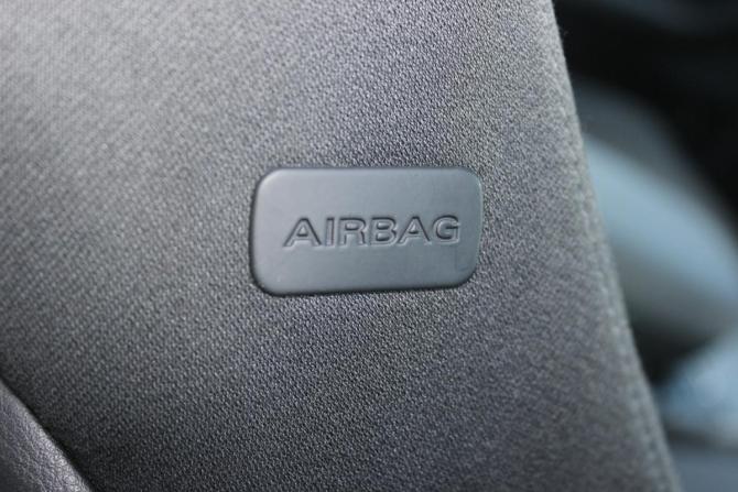 Audi A6 III (C6) с пробегом 2004 года, цена 817 000 рублей, 271992 км, седан, Автокод Объявления