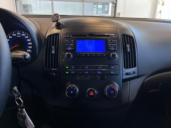 Hyundai i30 I Рестайлинг с пробегом 2011 года, цена 650 000 рублей, 229193 км, хэтчбек, Автокод Объявления