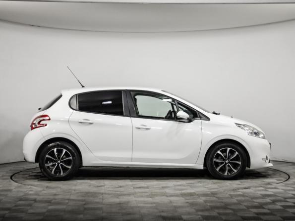 Peugeot 208 I с пробегом 2013 года, цена 749 000 рублей, 88080 км, хэтчбек, Автокод Объявления