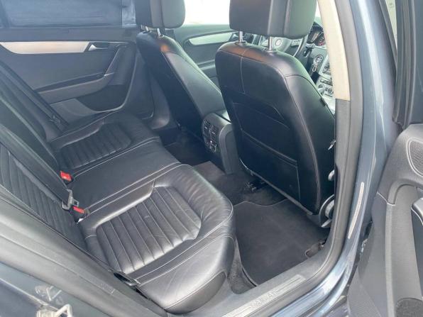 Volkswagen Passat B7 с пробегом 2012 года, цена 940 000 рублей, 296000 км, седан, Автокод Объявления