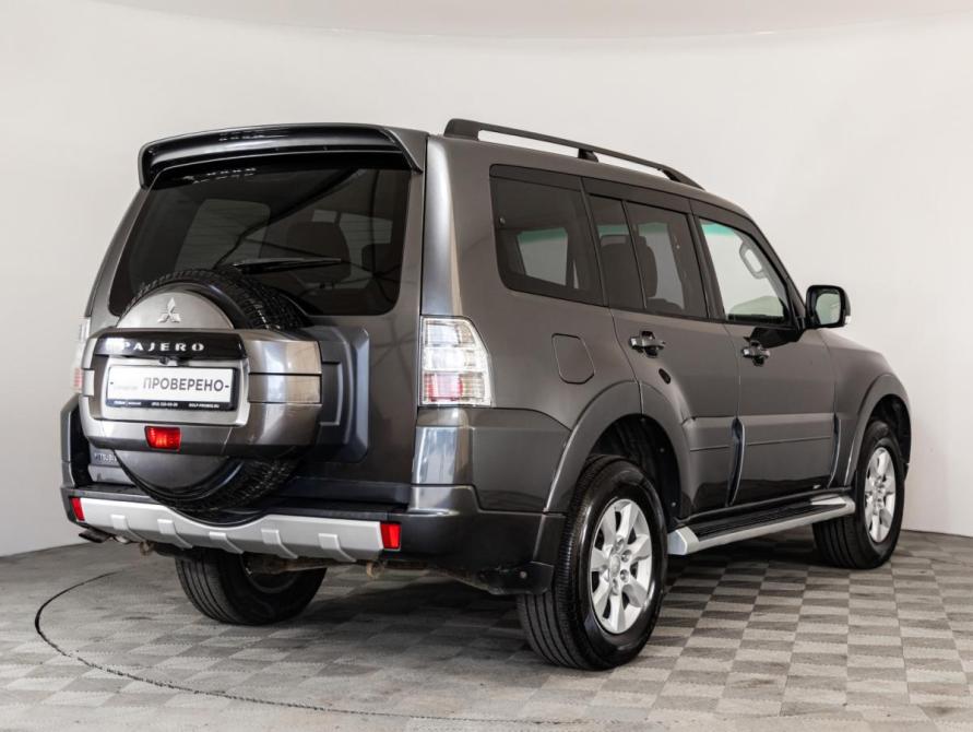 Mitsubishi Pajero IV Рестайлинг 1 Санкт-Петербург  - изображение 5