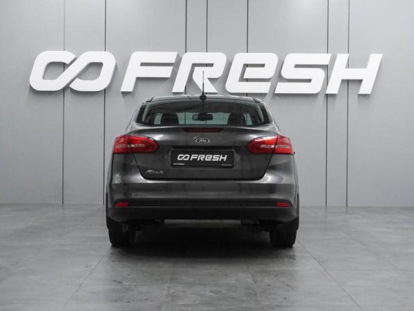 Ford Focus III Рестайлинг с пробегом 2018 года, цена 1 197 000 рублей, 106614 км, седан, Автокод Объявления