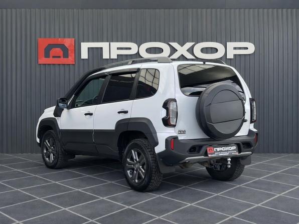 Lada (ВАЗ) Niva Travel I с пробегом 2021 года, цена 1 057 000 рублей, 27995 км, внедорожник, Автокод Объявления