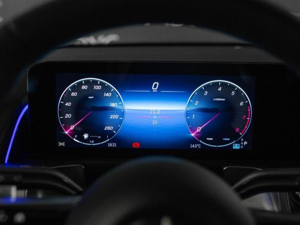 Новый Mercedes-Benz GLB I (X247) Рестайлинг 2025 года, цена 7 670 000 рублей, внедорожник, Автокод Объявления