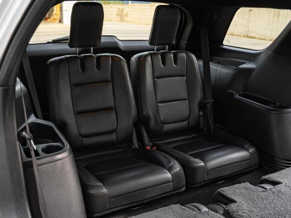 Ford Explorer V с пробегом 2015 года, цена 1 850 000 рублей, 294053 км, внедорожник, Автокод Объявления