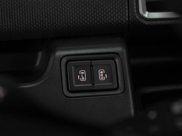 Suzuki Solio III с пробегом 2019 года, цена 1 329 000 рублей, 111396 км, микровэн, Автокод Объявления