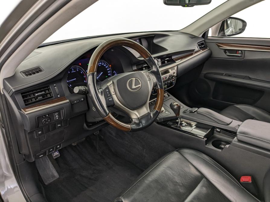 Lexus ES VI Москва  - изображение 16