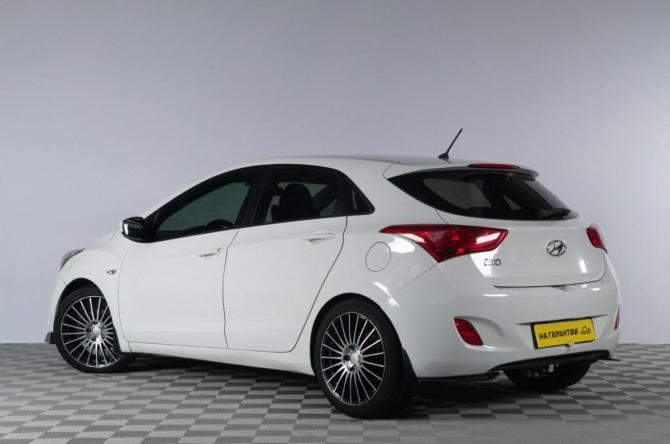Hyundai i30 II с пробегом 2012 года, цена 849 000 рублей, 273000 км, хэтчбек, Автокод Объявления