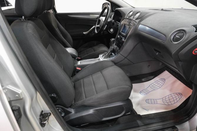 Ford Mondeo V с пробегом 2012 года, цена 849 000 рублей, 300000 км, седан, Автокод Объявления
