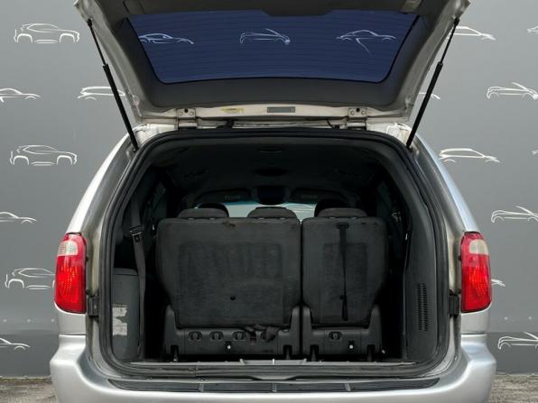 Chrysler Town &amp; Country IV с пробегом 2005 года, цена 597 700 рублей, 301560 км, минивэн, Автокод Объявления