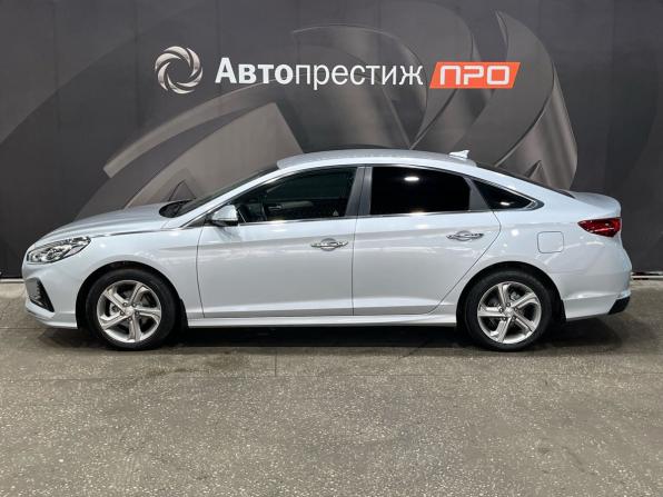 Hyundai Sonata VII (LF) Рестайлинг с пробегом 2017 года, цена 1 519 000 рублей, 102850 км, седан, Автокод Объявления