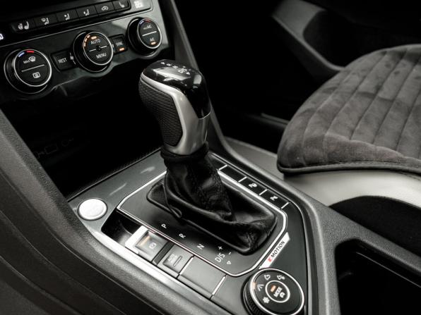 Volkswagen Tiguan II с пробегом 2020 года, цена 3 040 000 рублей, 149400 км, внедорожник, Автокод Объявления