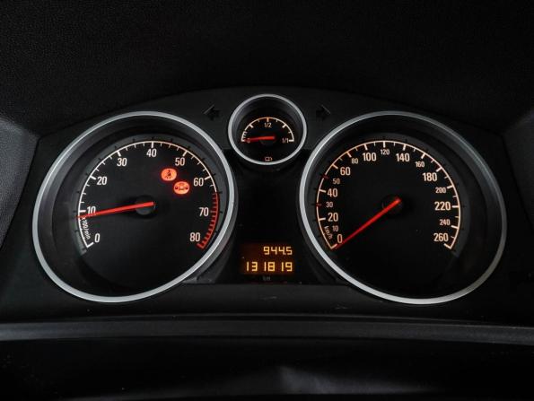 Opel Zafira B Рестайлинг с пробегом 2014 года, цена 974 000 рублей, 131819 км, компактвэн, Автокод Объявления
