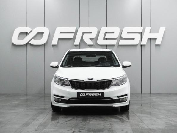 Kia Rio III Рестайлинг с пробегом 2017 года, цена 1 059 000 рублей, 147205 км, хэтчбек, Автокод Объявления