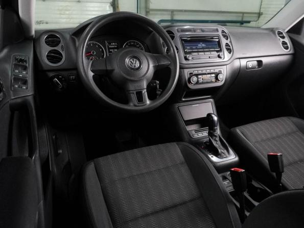 Volkswagen Tiguan I Рестайлинг с пробегом 2011 года, цена 1 135 000 рублей, 213509 км, внедорожник, Автокод Объявления