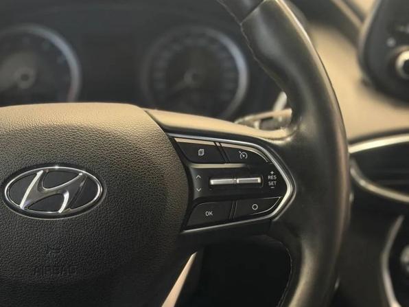 Hyundai Santa Fe IV с пробегом 2018 года, цена 2 500 000 рублей, 192890 км, внедорожник, Автокод Объявления