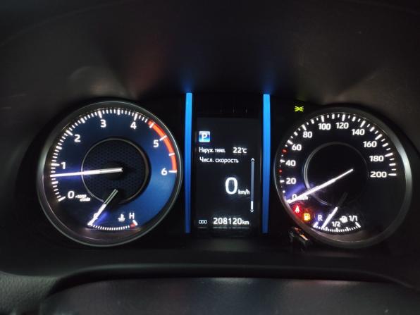 Toyota Fortuner II Рестайлинг с пробегом 2020 года, цена 3 589 000 рублей, 208100 км, внедорожник, Автокод Объявления