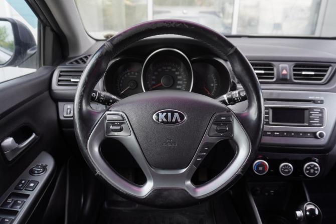 Kia Rio III Рестайлинг с пробегом 2017 года, цена 1 264 000 рублей, 90148 км, седан, Автокод Объявления