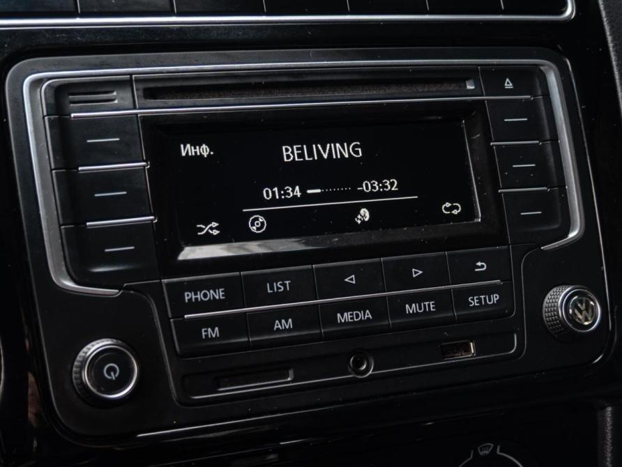 Volkswagen Polo V Рестайлинг Краснодар  - изображение 12