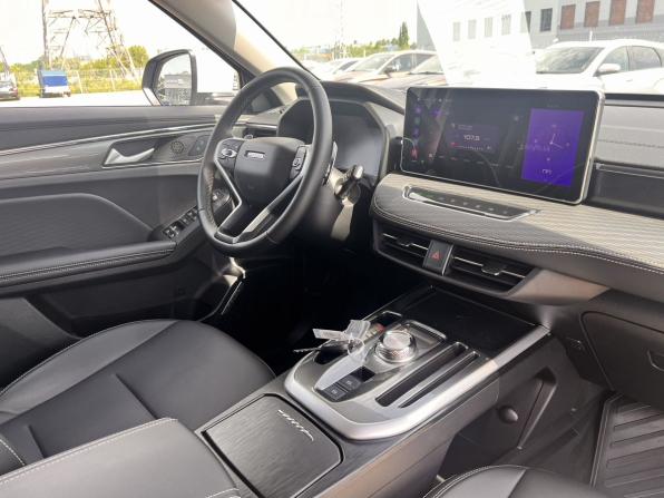 Haval Jolion I с пробегом 2023 года, цена 1 900 000 рублей, 27193 км, внедорожник, Автокод Объявления
