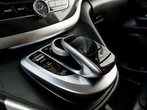 Mercedes-Benz V-Класс III (W447) с пробегом 2018 года, цена 4 100 000 рублей, 155699 км, минивэн, Автокод Объявления