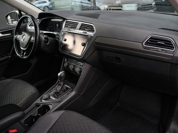 Volkswagen Tiguan II с пробегом 2018 года, цена 1 998 000 рублей, 181667 км, внедорожник, Автокод Объявления