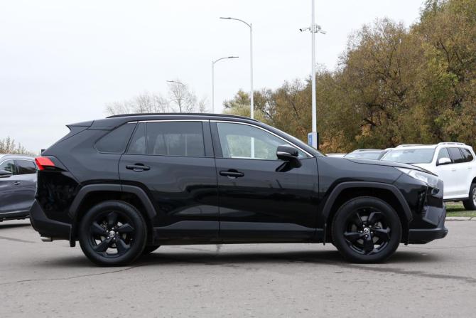 Toyota RAV4 V (XA50) с пробегом 2021 года, цена 3 130 000 рублей, 94607 км, внедорожник, Автокод Объявления