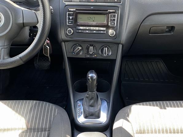 Volkswagen Polo V с пробегом 2012 года, цена 549 000 рублей, 339650 км, седан, Автокод Объявления