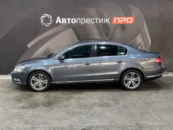 Volkswagen Passat B7 с пробегом 2011 года, цена 650 000 рублей, 299120 км, седан, Автокод Объявления