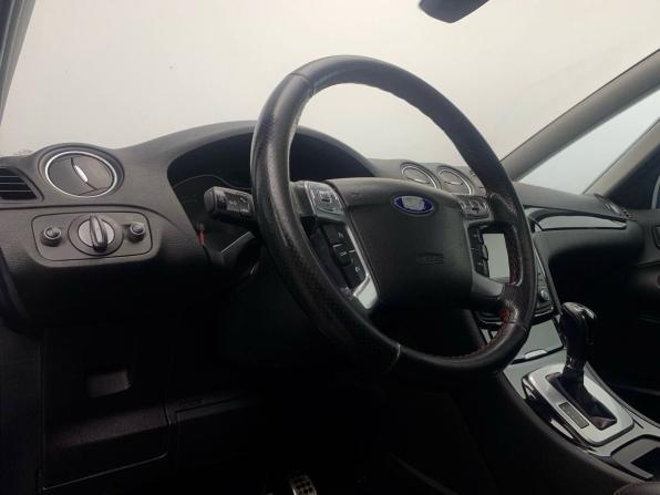 Ford S-MAX I Рестайлинг с пробегом 2012 года, цена 829 000 рублей, 247524 км, минивэн, Автокод Объявления