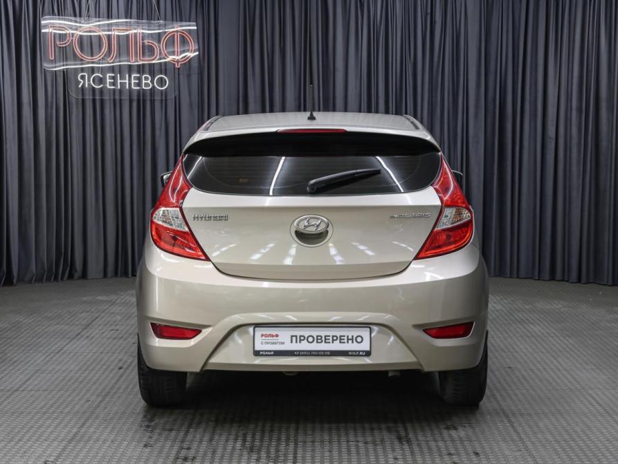 Hyundai Solaris I Москва  - изображение 6