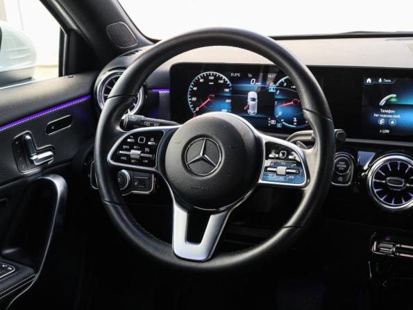 Mercedes-Benz A-Класс IV (W177) с пробегом 2021 года, цена 3 190 000 рублей, 43313 км, хэтчбек, Автокод Объявления