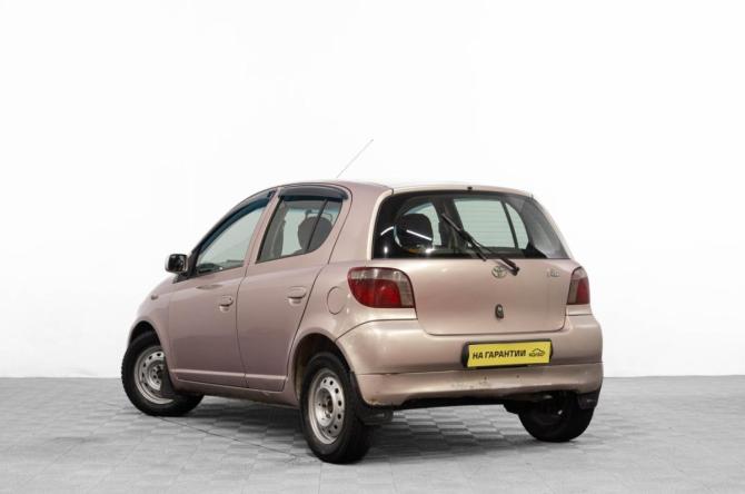 Toyota Vitz I (P10) с пробегом 2000 года, цена 379 000 рублей, 254000 км, хэтчбек, Автокод Объявления