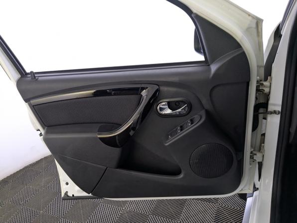 Renault Duster I Рестайлинг с пробегом 2019 года, цена 1 550 000 рублей, 139536 км, внедорожник, Автокод Объявления