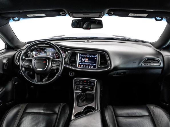 Dodge Challenger III Рестайлинг 2 с пробегом 2020 года, цена 3 685 000 рублей, 45176 км, купе, Автокод Объявления
