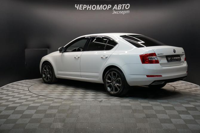 Skoda Octavia III (A7) с пробегом 2013 года, цена 1 080 000 рублей, 293000 км, лифтбек, Автокод Объявления