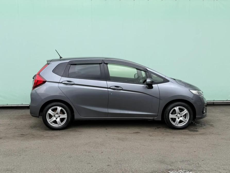 Honda Fit III Рестайлинг Кемерово  - изображение 6