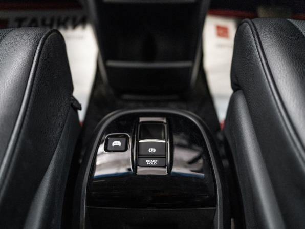 Honda Stepwgn V Рестайлинг с пробегом 2018 года, цена 2 320 000 рублей, 89436 км, минивэн, Автокод Объявления