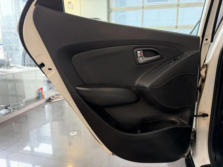 Hyundai ix35 I Рестайлинг Подольск  - изображение 15