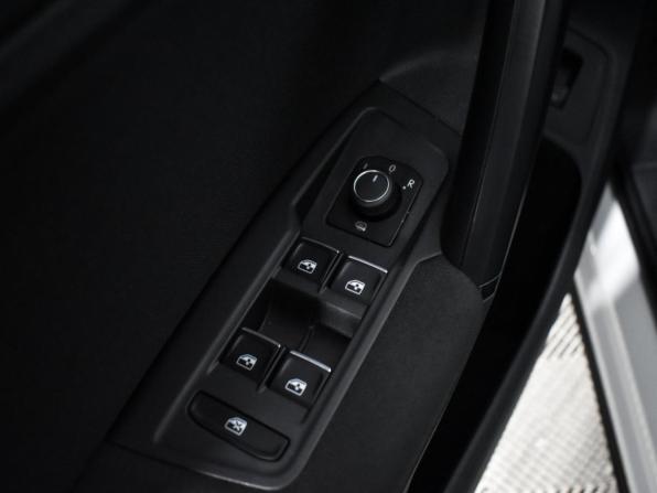 Volkswagen Tiguan II с пробегом 2017 года, цена 2 376 000 рублей, 131243 км, внедорожник, Автокод Объявления