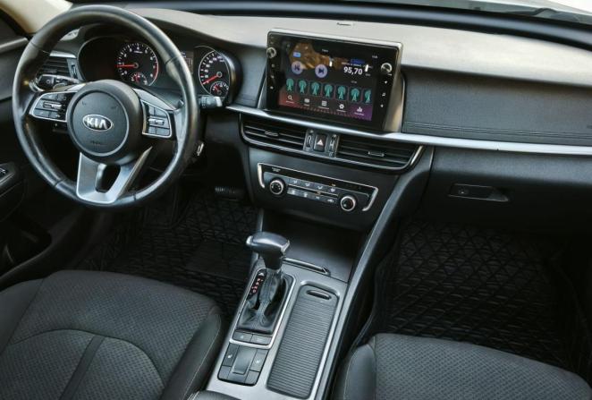 Kia Optima IV Рестайлинг с пробегом 2019 года, цена 1 601 000 рублей, 131648 км, седан, Автокод Объявления