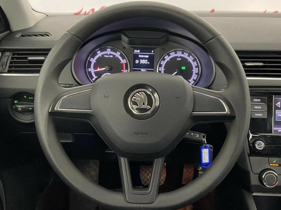 Skoda Octavia III (A7) Рестайлинг Псков  - изображение 11