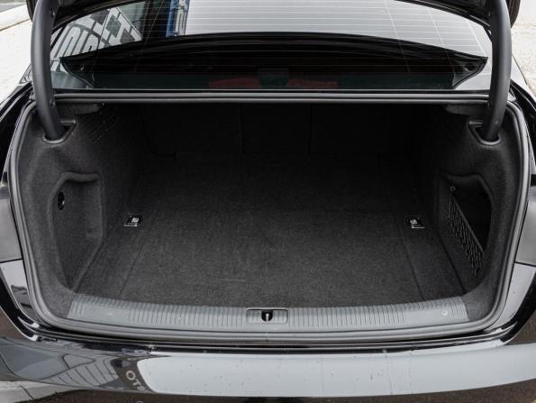 Audi A4 V (B9) с пробегом 2019 года, цена 2 349 000 рублей, 134406 км, седан, Автокод Объявления