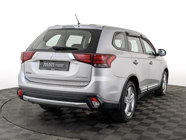 Mitsubishi Outlander III Рестайлинг 2 с пробегом 2016 года, цена 1 790 000 рублей, 90640 км, внедорожник, Автокод Объявления